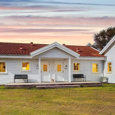 Salt Kissed Retreat In Nyaraló Læsø